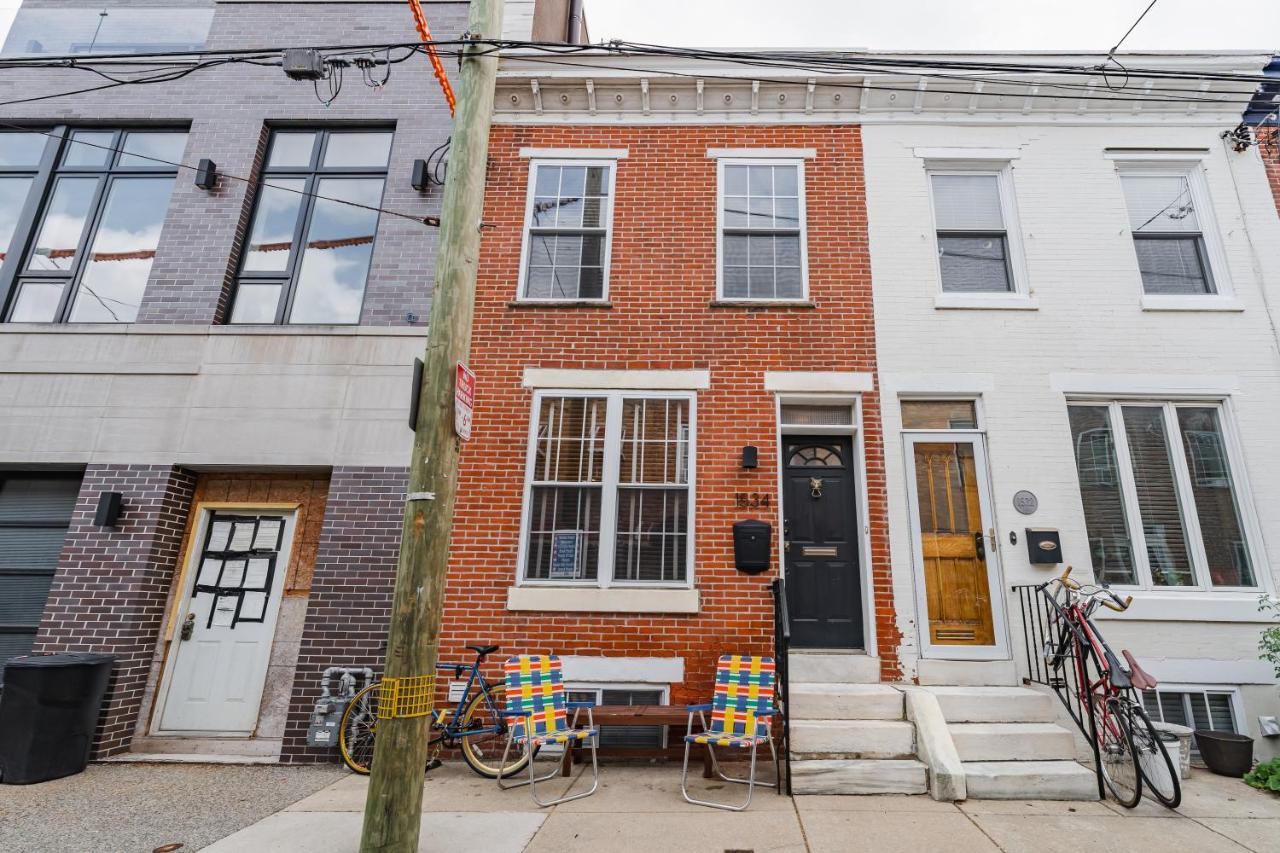 Bedroom In Thoughtfully Decorated East Passyunk Home Philadelphia Dış mekan fotoğraf